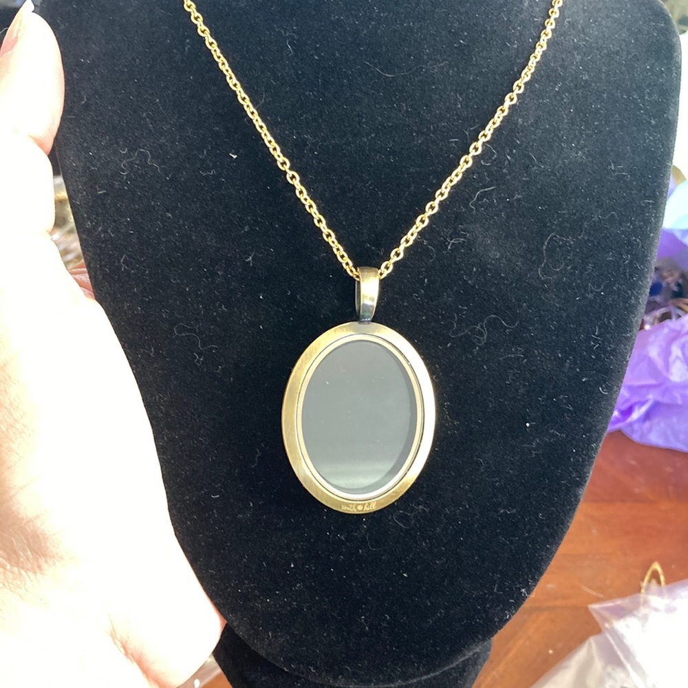 Gold Oval Pendant Necklace with Dark Stone